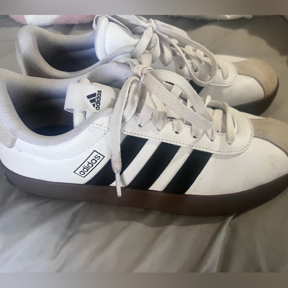 adidas women’s VL Court 3.0